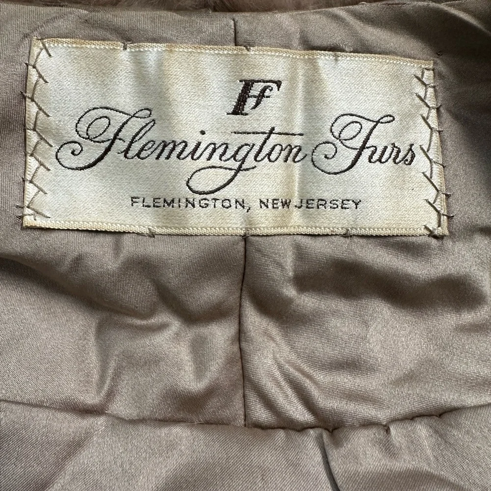 Elegant Vintage Brown Mink Fur Women's - Picture 6 of 7